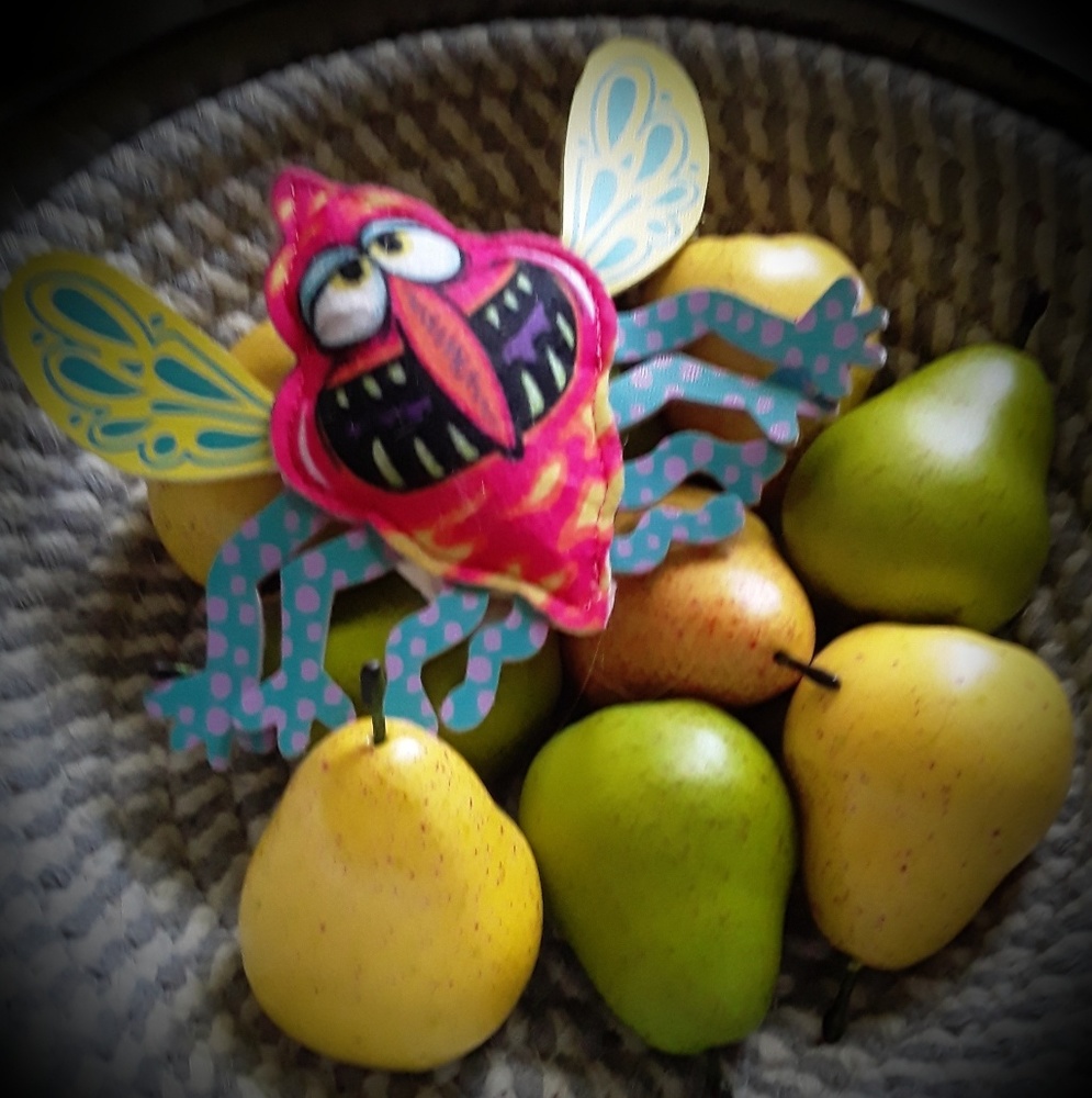 Print Title:Fruit Fly Pie